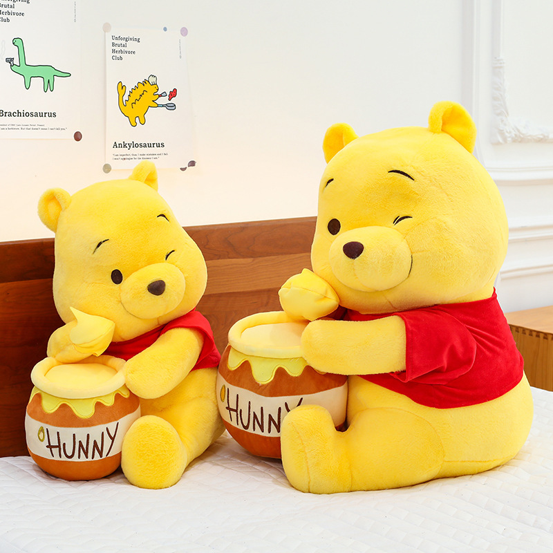 New Winnie the Pooh Plush Toy, Cute Winnie Doll, Gift for Children, Companion Pillow Doll, Wholesale