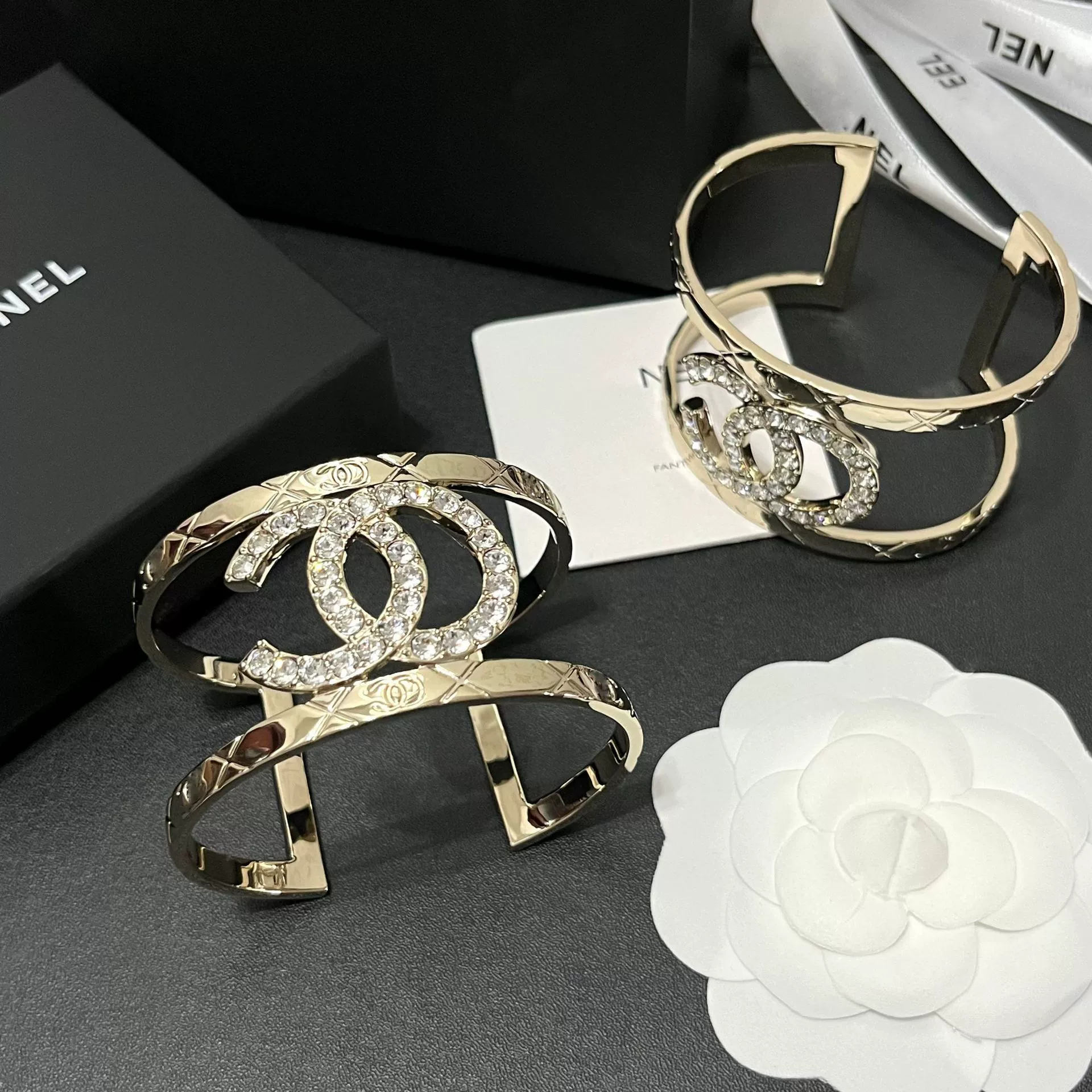 Xiaoxiang 25P пружина и лето новая diamond pattern двойной кристалл полный алмазная полая широкая версия открытая bracelet женский Crush высокийVersion браслет