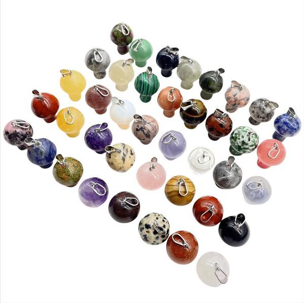 Organic small agate crystal pendant