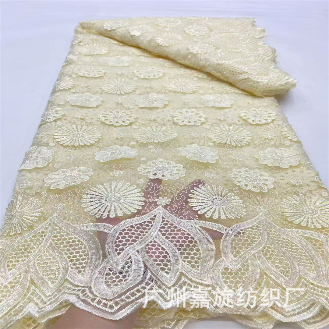 Encaje africano soluble en agua con patrón irregular de cuentas, bordado floral tridimensional, tela de moda, encaje de cordón con cuentas.