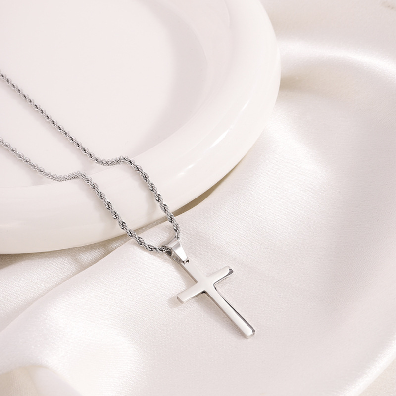 Titanium stalen kruis ketting voor heren met gedraaide schakel_voghion.com