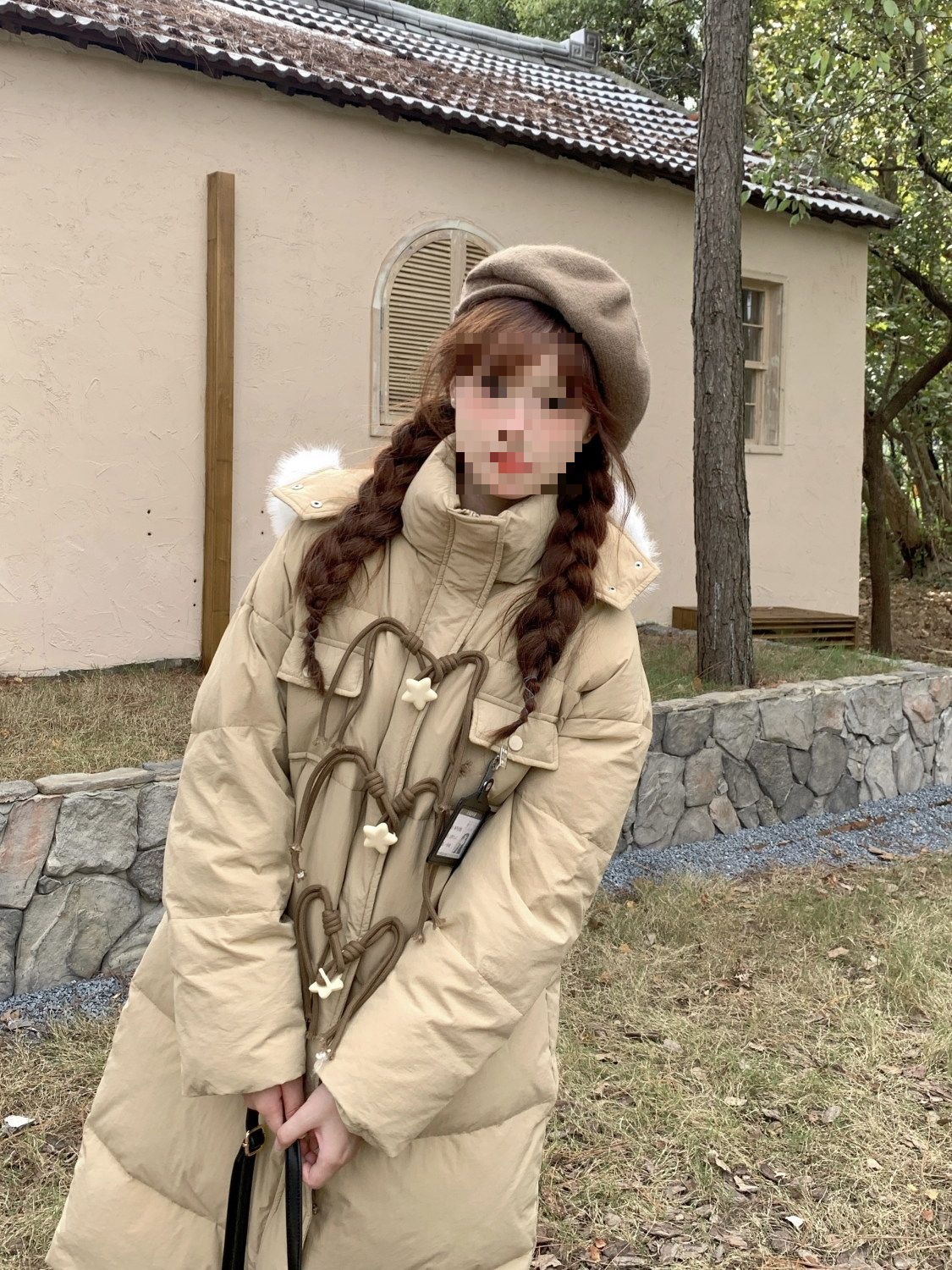 冬季新款面包服外套女卡其色连帽星星扣毛领棉服大衣中长款
