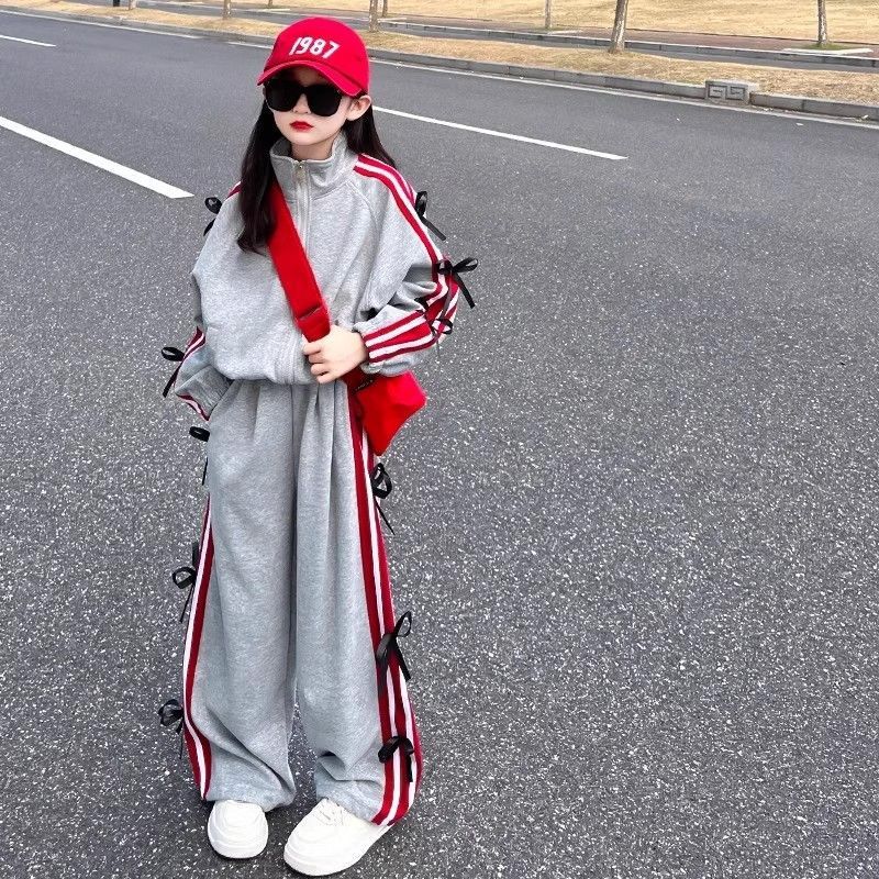 Girls' Autumn Outfit Set 2025 New Style, Stylish Bow-Knot Sweatshirt and Sweatpants for Middle and Large Children, Two-Piece Sports Set