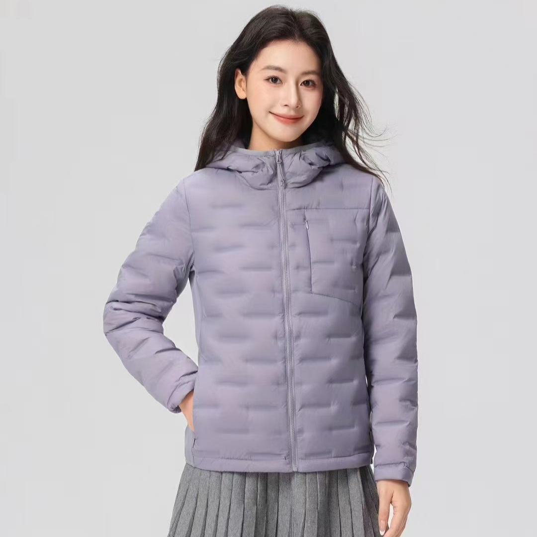 Pinghu 90 chaqueta de plumón blanca ligera para mujeres otoño y invierno 2025 estilo de moda casual chaqueta cálida encapuchada