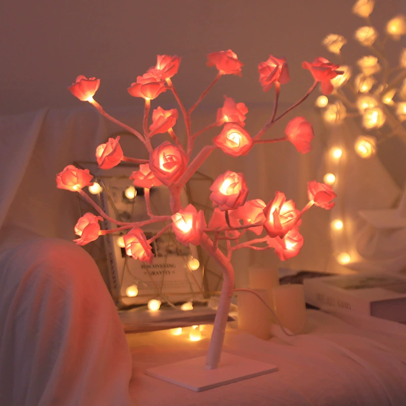 Atmospheric modern Christmas night light, Amazon