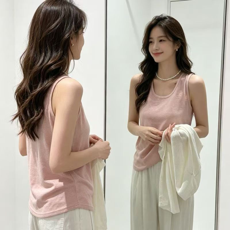 Wide-Strap Camisole with Thin Straps for Women, New Spring/Summer Style, Slim Fit, Side Slit, Side Breast Coverage, Sleeveless, Round Neck Top
