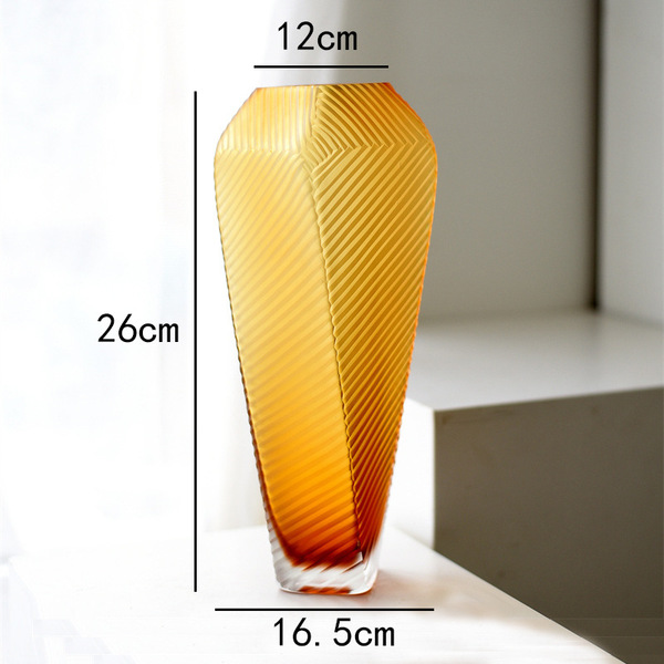 Modern classic sophisticated amber glass elite pyramid