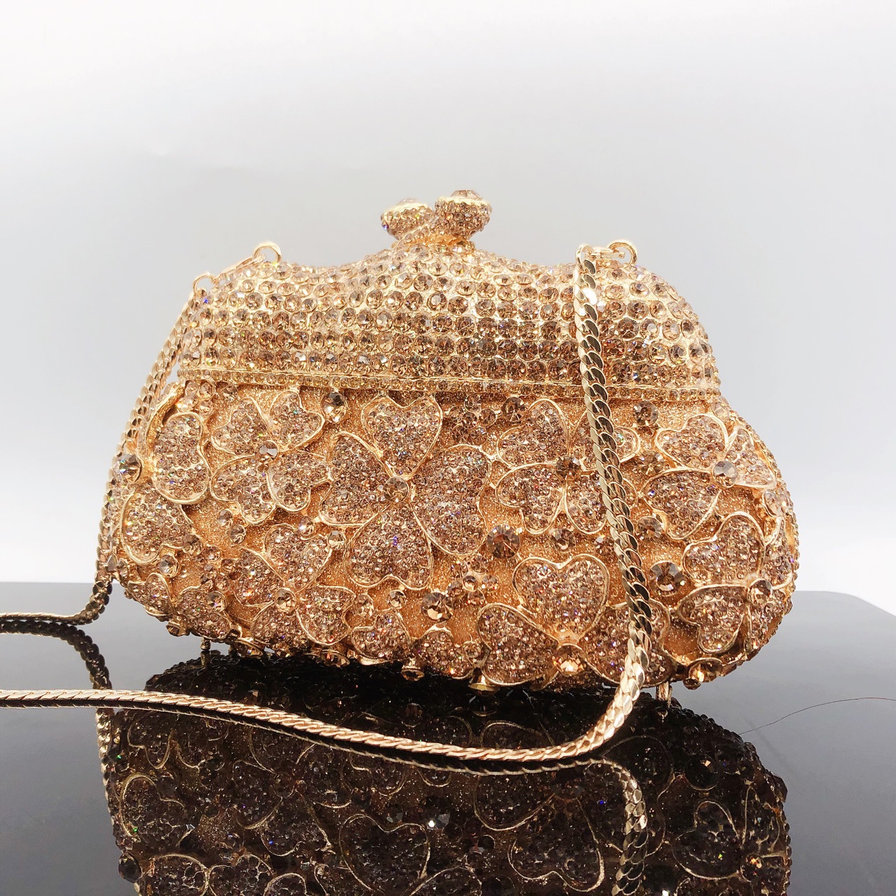Túi clutch dạ hội đính kim cương hình cỏ bốn lá pha lê — Màu vàng chi tiết 6
