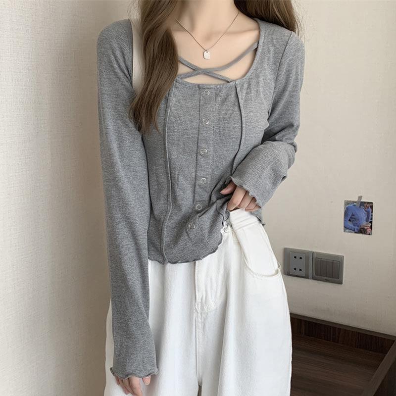 大码女装胖mm辣妹心机锁骨显瘦短上衣女秋季新款修身长袖针织T恤