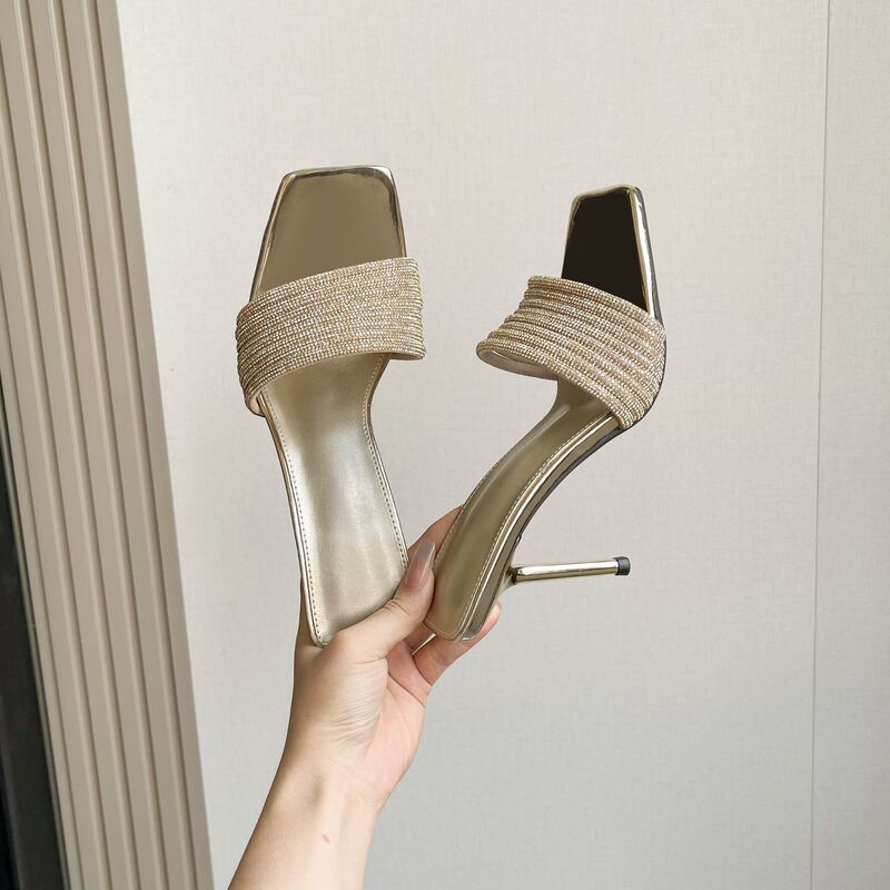 2026 Summer New Style Gold Square-Toed Rhinestone Sandals for Women, Same Style as Yang Shulin, Light Luxury Cross-Border Style Thin High Heels 2026 Summer New Style Gold Square-Toed Rhinestone Sandals for Women, Same Style as Yang Shulin, Light Luxury Cross-Border Style Thin High Heels