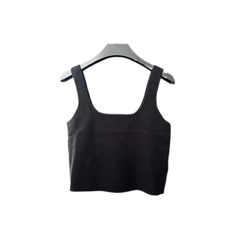 Бюстгальтер без рукавов? Wait: First item: "M Home 2025 Early Spring New Simple and Versatile Solid Color U-neck Sling Short Knitted Top 240349"