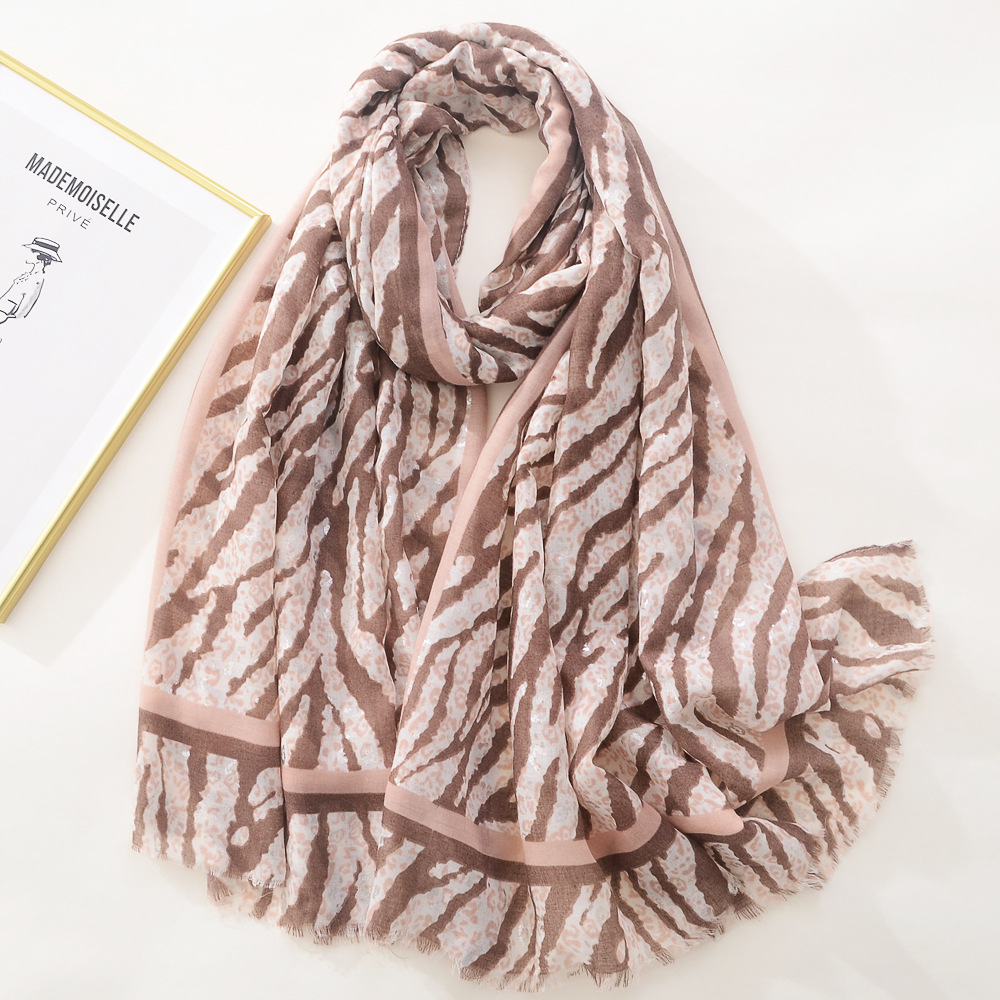 El comercio exterior de exportación animal patrón bronceado algodón y lino siente bufanda de seda personalidad de la moda bronceado decoración bufanda grande Toalla de playa para las mujeres