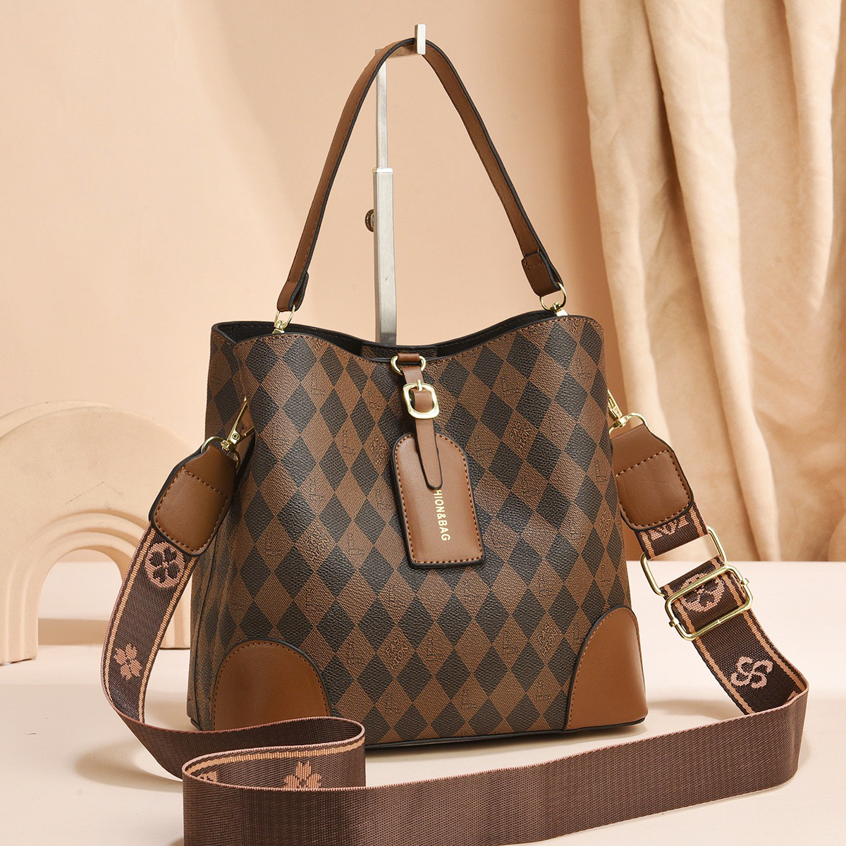 Bolsos de mujer de Taizhou Bolsos de mujer retro bagpu Bolsos de cubo a cuadros Bolsos de hombro de gran capacidad Bolsos de mensajero Ladiesbags