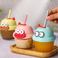 高颜値ミニ脚カップかわいいinsストローグラスネット赤アニメコーヒーカップカップルトンカップ