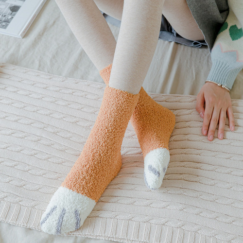 Women's mid-calf cute cat claw coral velvet floor socks confinement socks autumn and winter warm sleep socks plus velvet and thickening