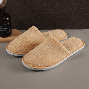 Factory wholesale five-star hotel special disposable slippers good quality thick non-slip season logo