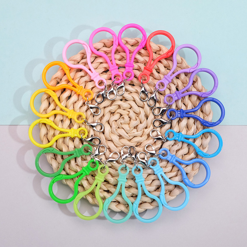 ロブスターのついたプラスチック製のボタンを直接押すことができます|undefined