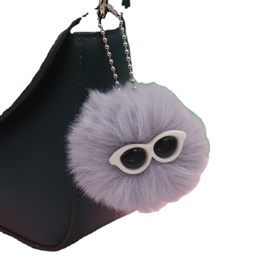 Internet celebridad pequeño llavero de cerdas lindo dibujos animados felpa muñeca bolsa colgante piel bola muñeca llavero anillo Accesorios