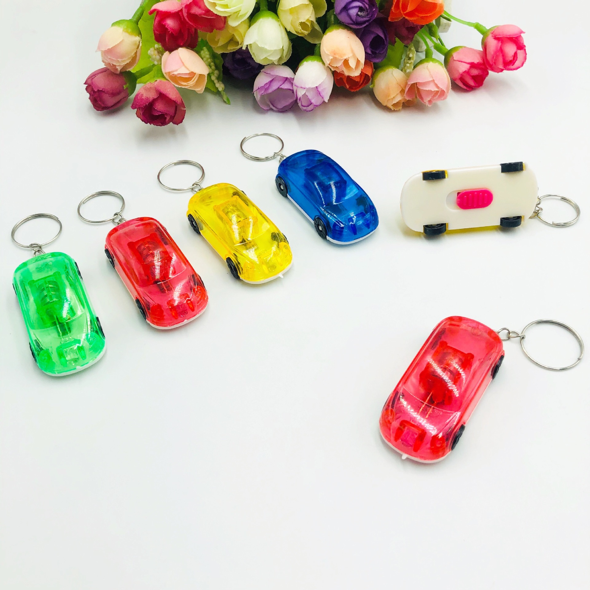 Transparente coche llavero luz luminosa colgante LED llavero de los niños de juguete luminoso creativo pequeño regalo
