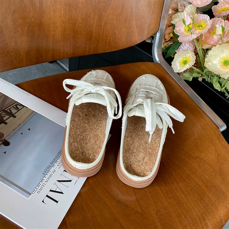 Балетные туфли с плоской подошвой Baotou Half Drag Little White Shoes Female Retro Wearing Moral Training Shoes One Passing Lazy Commuters Casual Canvas Shoes
