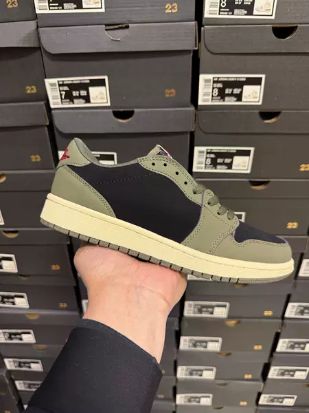 AJ high-top sneakers, basketball shoes, sports shoes, high-end new models, couple's shoes, height-increasing white sneakers, bestsellers in cross-border sales