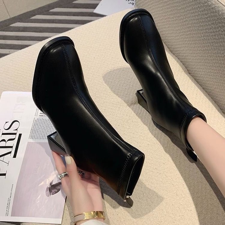 French Soft Leather Thick Heel Short Boots 2025 Autumn and Winter New Versatile Fleece-Lined Boots Women's Square Toe High Heel Slim Boots
