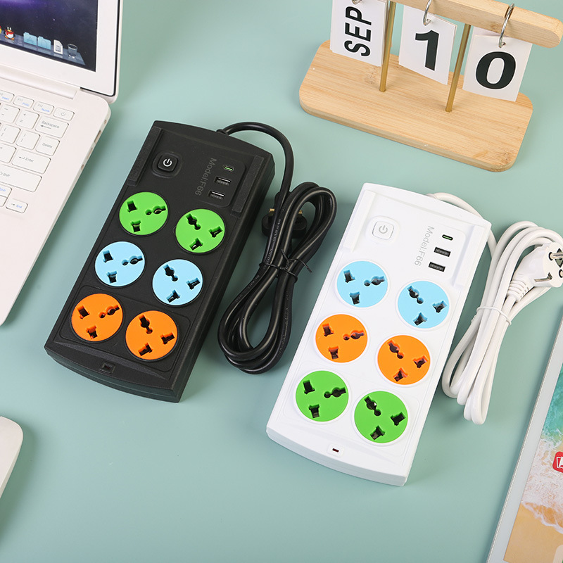 六位对孔外贸插线板黑壳白壳2USB+1Type-c口中性包装英标欧标美标
