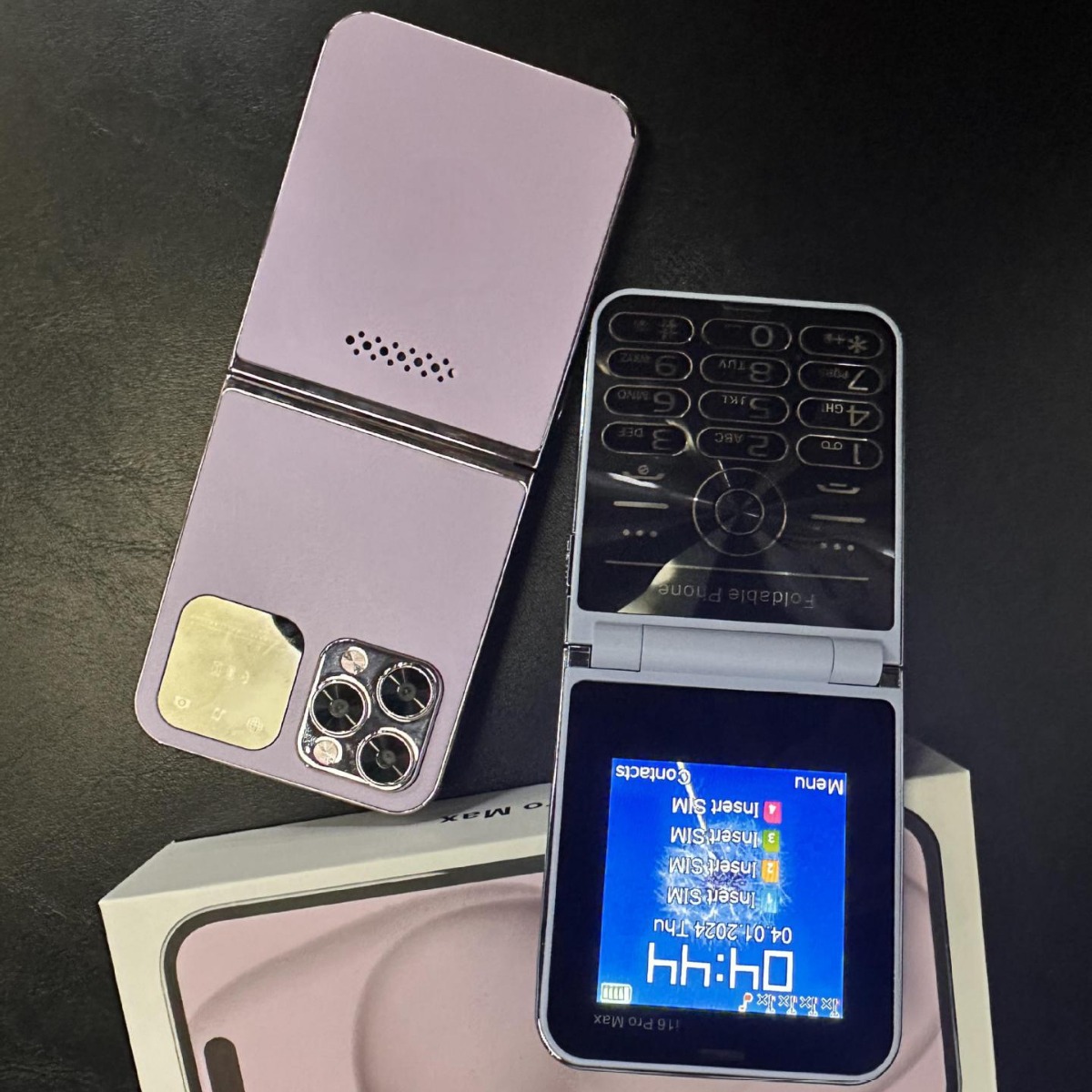 四卡四待  时尚新款180°按键折叠  超长待机 老年手机 跨境代发