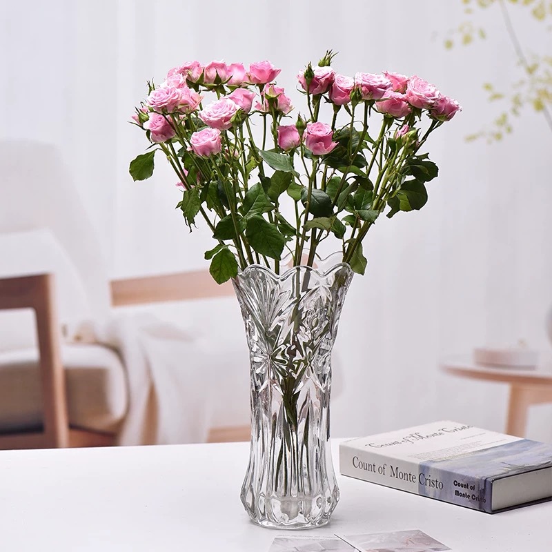 Alta sensación de vidrio transparente vasos europeos simple máquina de prensado vasos al por mayor decoración de la sala de estar en stock vasos de vidrio