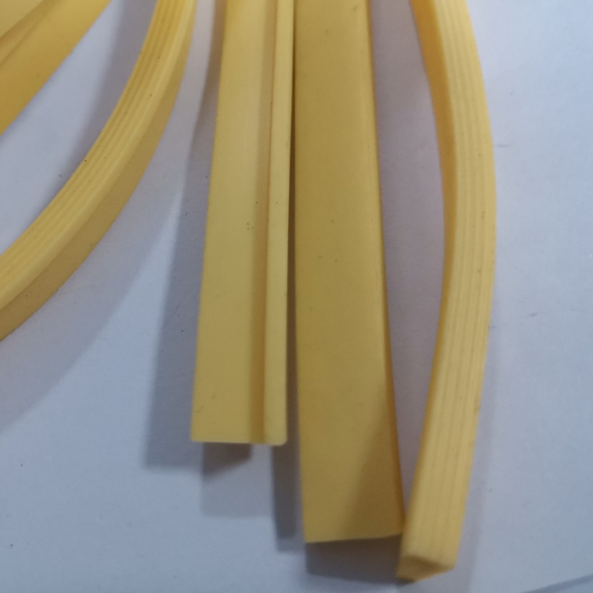 长期供应T型异形硅橡胶密封圈日子型密封圈彩色密封圈无毒无味硅