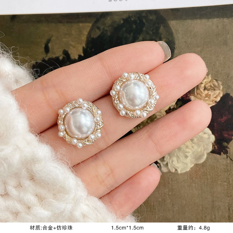 S925銀真珠の花のピアスの女性の贅沢な高級感があります。|undefined