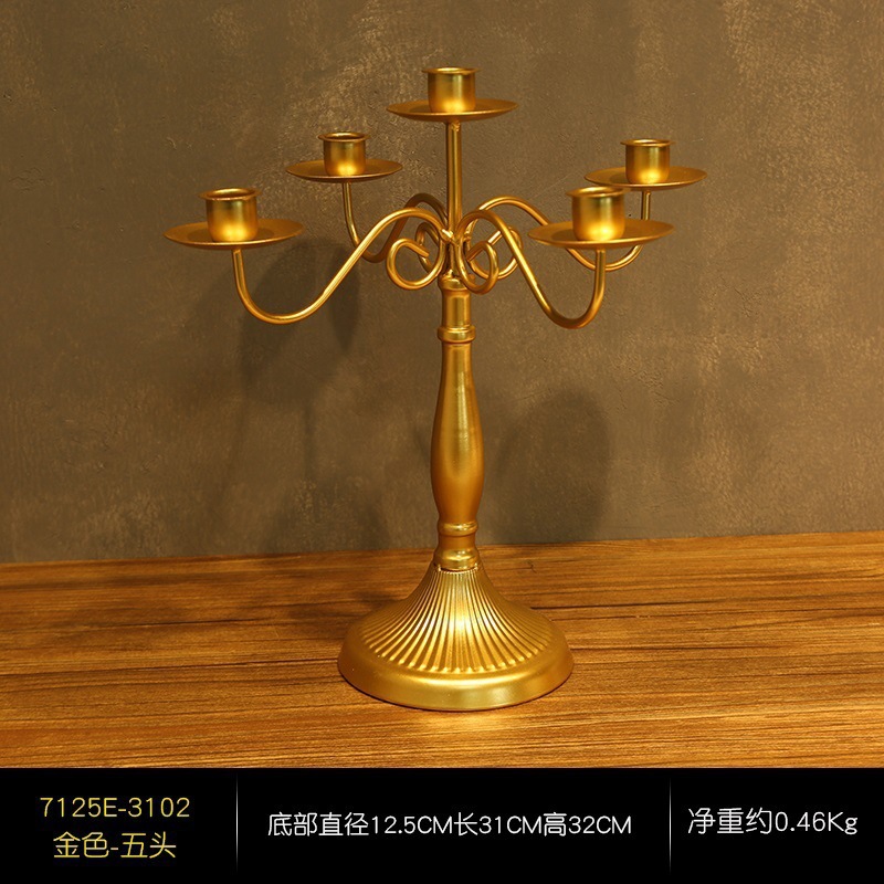 Vela de cumpleaños con luz de vela francesa medieval accesorios de decoración romántica casa retro luz de vela europea soporte de mesa de candelabro de hierro forjado