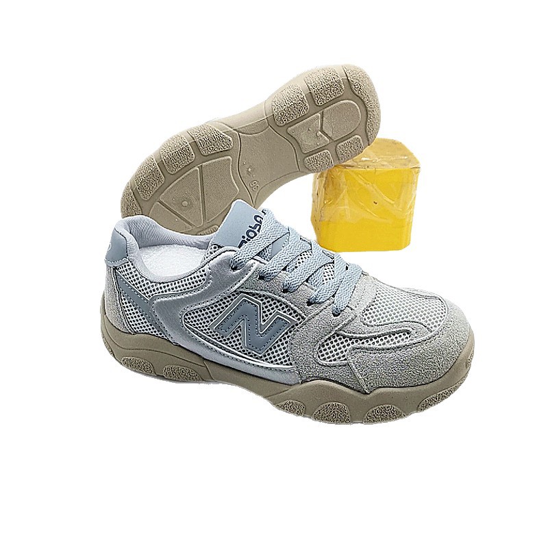 2025 nuevos zapatos deportivos de mujer estudiantes cómodos zapatos de moda coreanos de escuela secundaria casual cómodos zapatos de mujer resistentes al desgaste