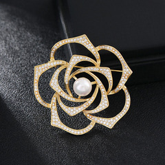 Elegant Camellia Pearl Brooch | Retro Light Luxury European & American Style Elegance Corsage Pin | Women's Exquisite, High-End Coat Accessory