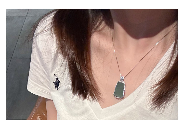 Mặt dây chuyền ngọc bích tự nhiên A hàng xanh nước biển không làm gì, khung bạc sterling đính đá chi tiết 15