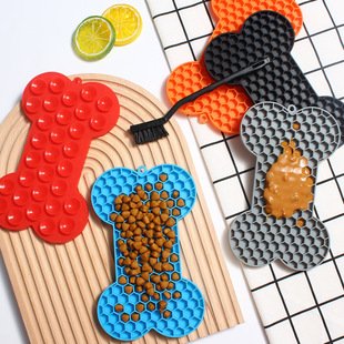 Amazon New Bone Silicone Lick Pad Dog Slow Food Slow Food Pad Food Grade Pet Slow Feeding Pad