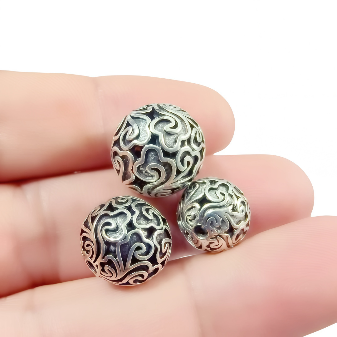Retro ethnic round beads