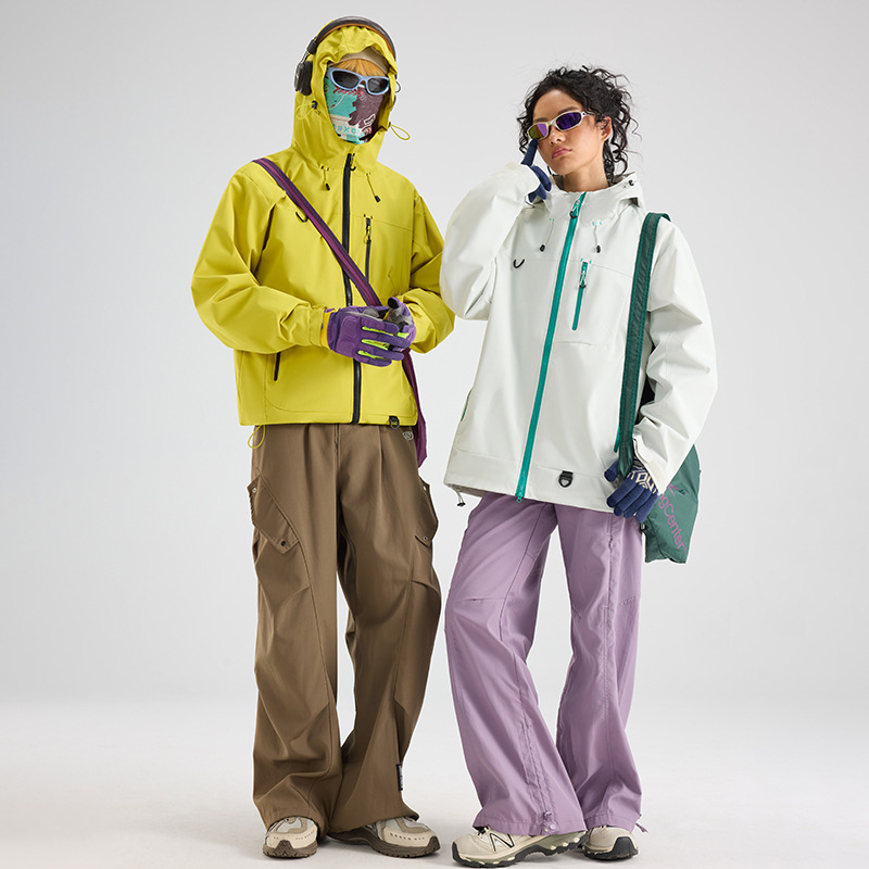 情侣款冲锋衣男山系夹克外套男户外登山服冲锋衣男女潮休闲外套|undefined