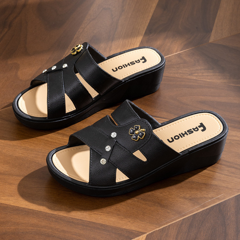 Women's High-heeled Slippers Summer Thick-soled Fashionable Outfit Home Non-slip Mother Shoes Soft-soled Integrated Wedge Slippers