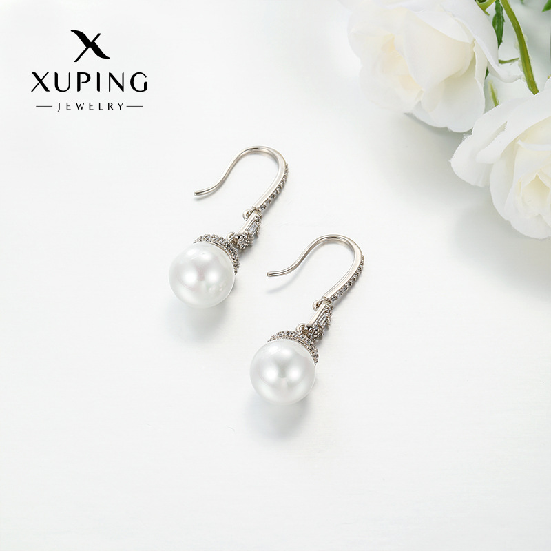 Xuping joyas de perlas estilo estilo elegante temperamento retro perlas pendientes de orejas ligero de lujo nicho ganchos de orejas para mujeres