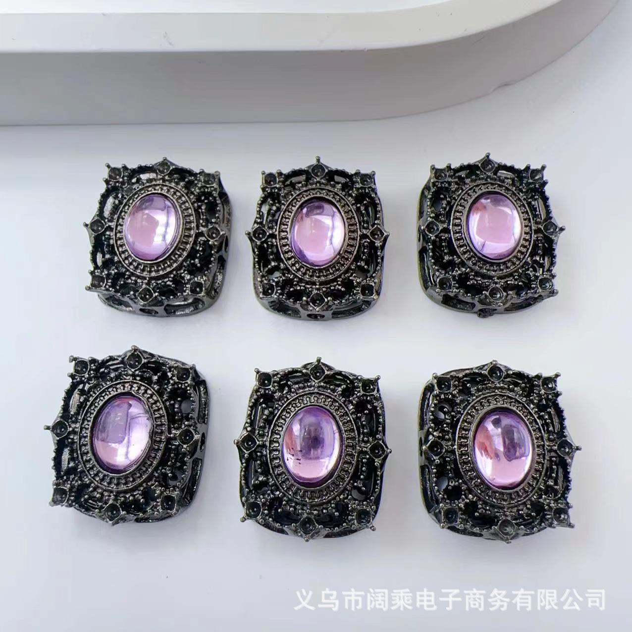 ダイヤモンドの長い方の大きい魔の箱の多い八穴のジルコニウムのdiyの手作りのビーズのブレスレットのネックレスの合金のアクセサリーのビーズの部品