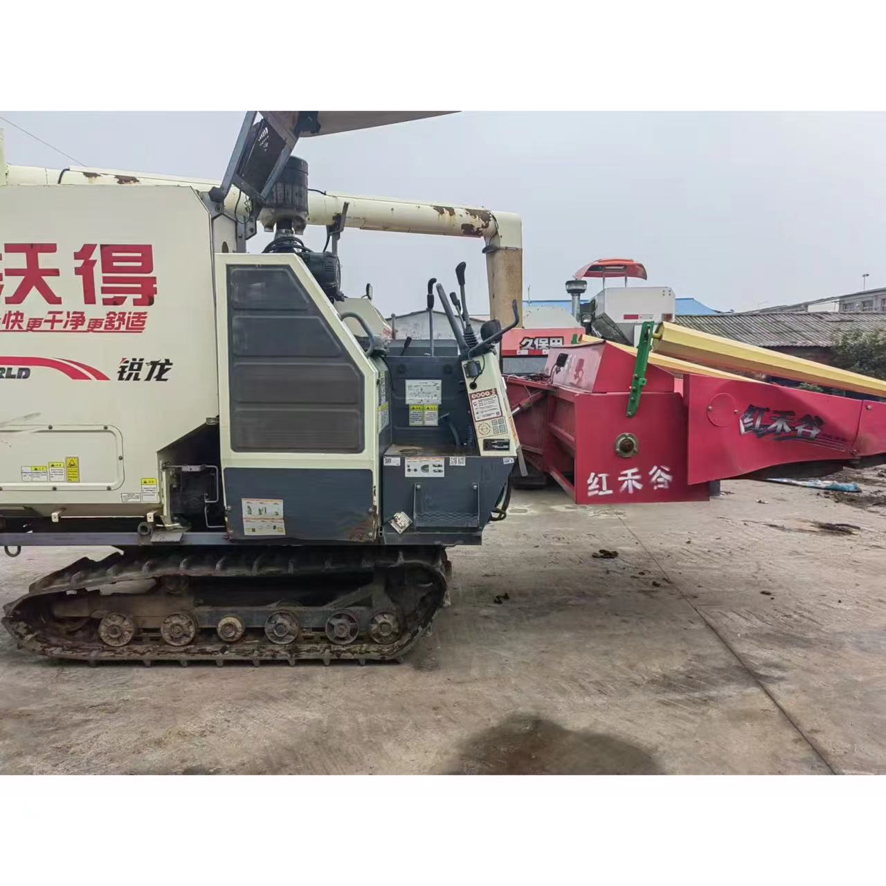 二手精品沃得履带式全喂入水稻玉米小麦大豆收割机