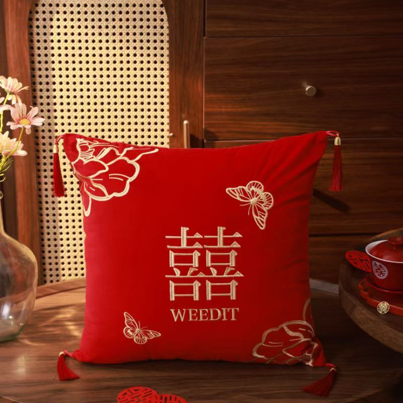 结婚红色喜字抱枕一对新中式婚房布置装饰沙发靠枕婚礼创意靠枕批|undefined