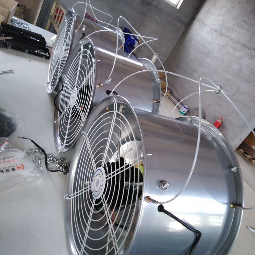 12757630130_352556692