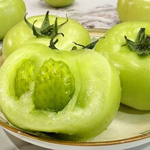 云南露天新鲜现摘西红柿番茄生吃农家水果柿子沙瓤自然品种蔬菜
