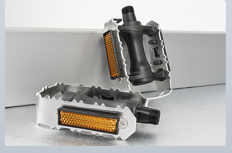 Electric bike half-aluminum pedals, suitable for road bikes, bicycles, and mountain bikes; universal pedals for cycling, with anti-slip design