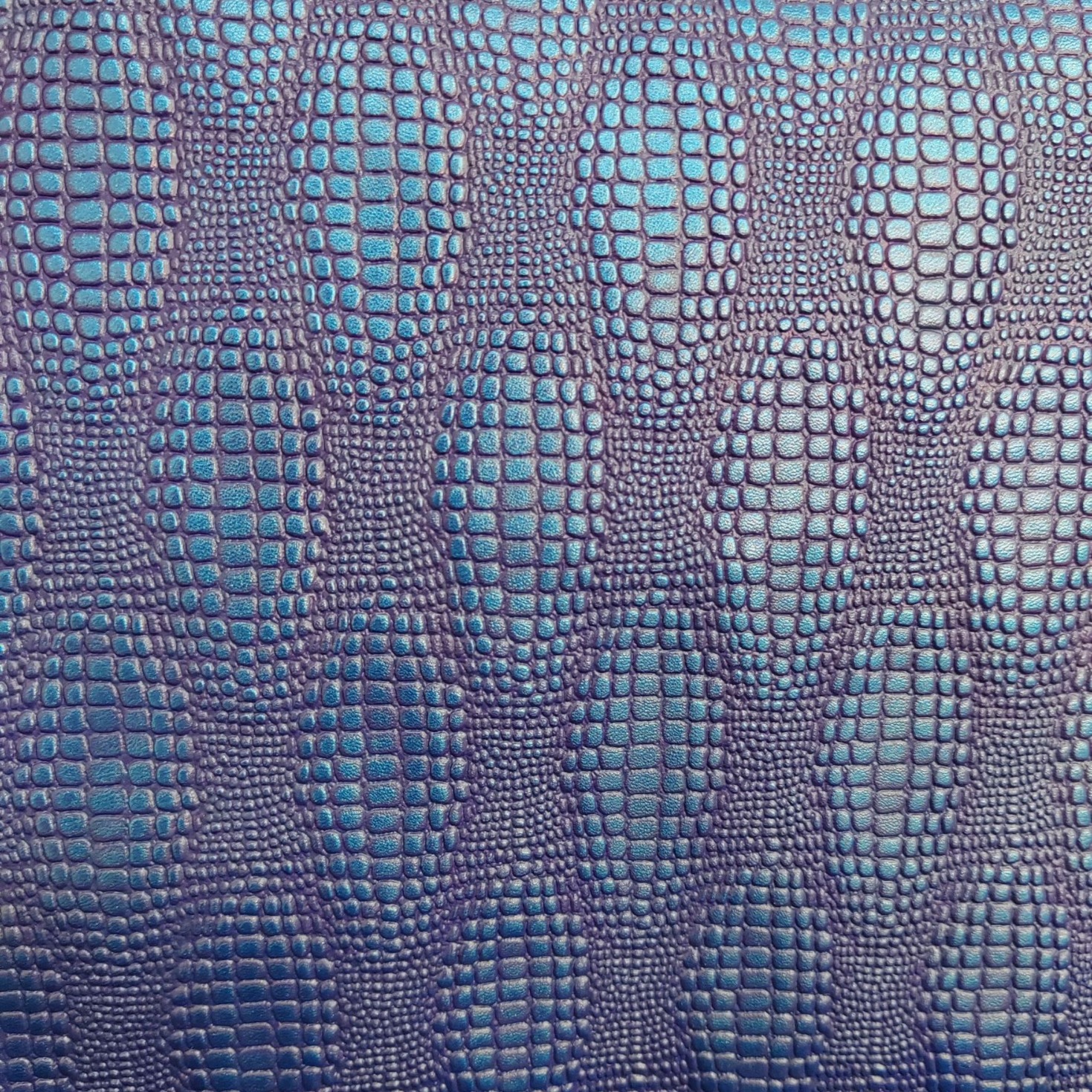 1.0 PU人造革压花擦色 箱包鞋材服装皮带笔记本适用配料