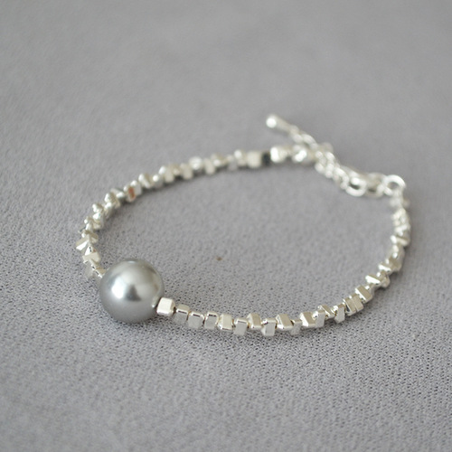 Xiaohongshu internet celebrity style Japanese and Korean niche light luxury texture irregular sparkling broken silver pearl simple temperament bracelet