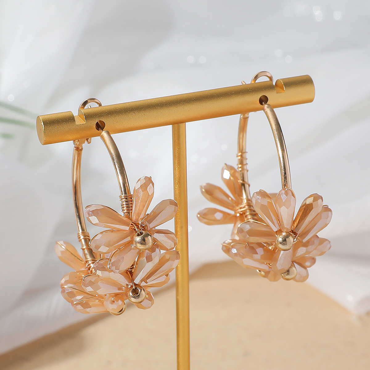 20g Weight 304 Stainless Steel Ear Needle Material Earrings Classification 1 Pair Quantity Holiday, Travel Occasion Artificial Crystal Material Flower Pattern All Seasons Season Women's Gender Vacation, Classic Style Style 1 Pair Vacation Classic Style Flower Artificial Crystal Earrings 2
