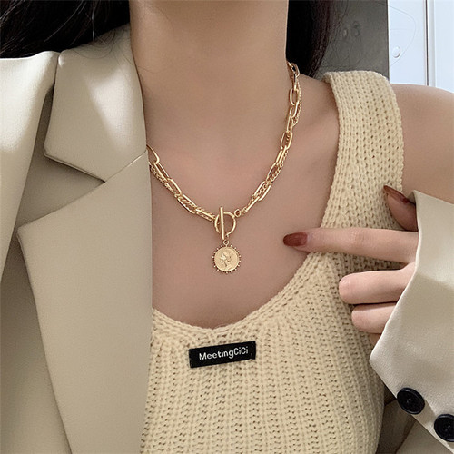 C213 European and American Style Elegant Double-Layer Simple Necklace — New Personalized Beauty Head TO-Clasp Clavicle Necklace for Women’s Jewelry
